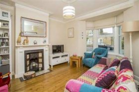 2 bedroom Detached t...